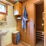 بيت للعطل By The Lake, Sauna, Boat, Bicycles *