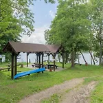 By The Lake, Sauna, Boat, Bicycles Przewoz (Pomerania)