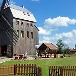 Dom wakacyjny By The Lake, Sauna, Boat, Bicycles Przewoz (Pomerania)