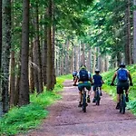 بيت للعطل By The Lake, Sauna, Boat, Bicycles Przewoz (Pomerania)