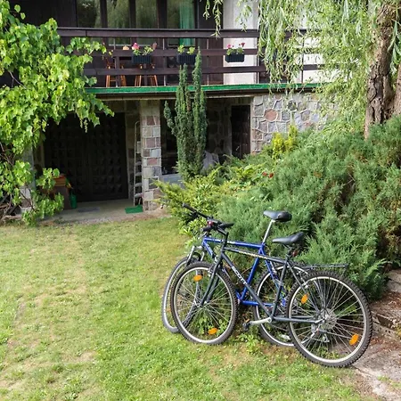 By The Lake, Sauna, Boat, Bicycles Vakantiehuis