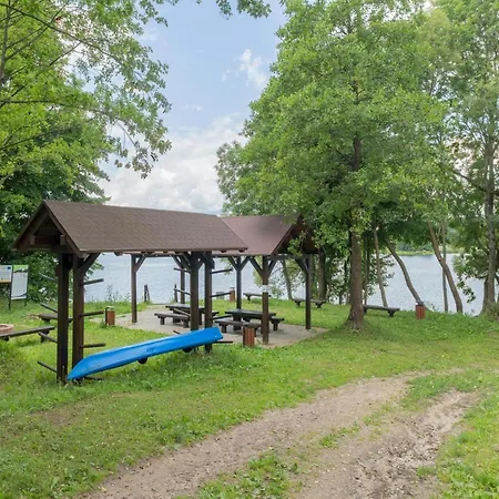 By The Lake, Sauna, Boat, Bicycles Przewoz (Pomerania)