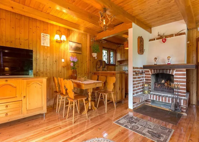 בית נופש By The Lake, Sauna, Boat, Bicycles *