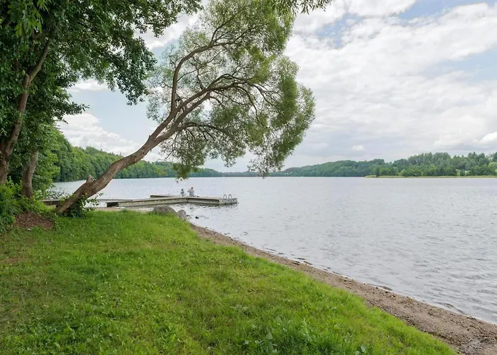 בית נופש By The Lake, Sauna, Boat, Bicycles Przewoz (Pomerania)